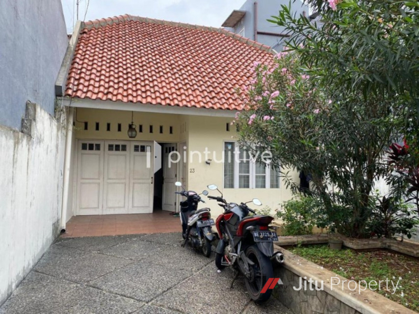 Dijual Rumah Strategis Dekat Dengan Fasilita Umum Di Jakarta Barat 