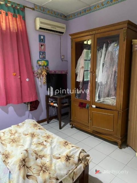 Dijual Rumah Strategis Dekat Dengan Fasilita Umum Di Jakarta Barat 