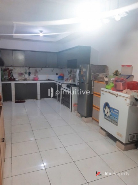Dijual Rumah 2 Lantai (boulevard) Citra Garden City 1 Jakarta Barat