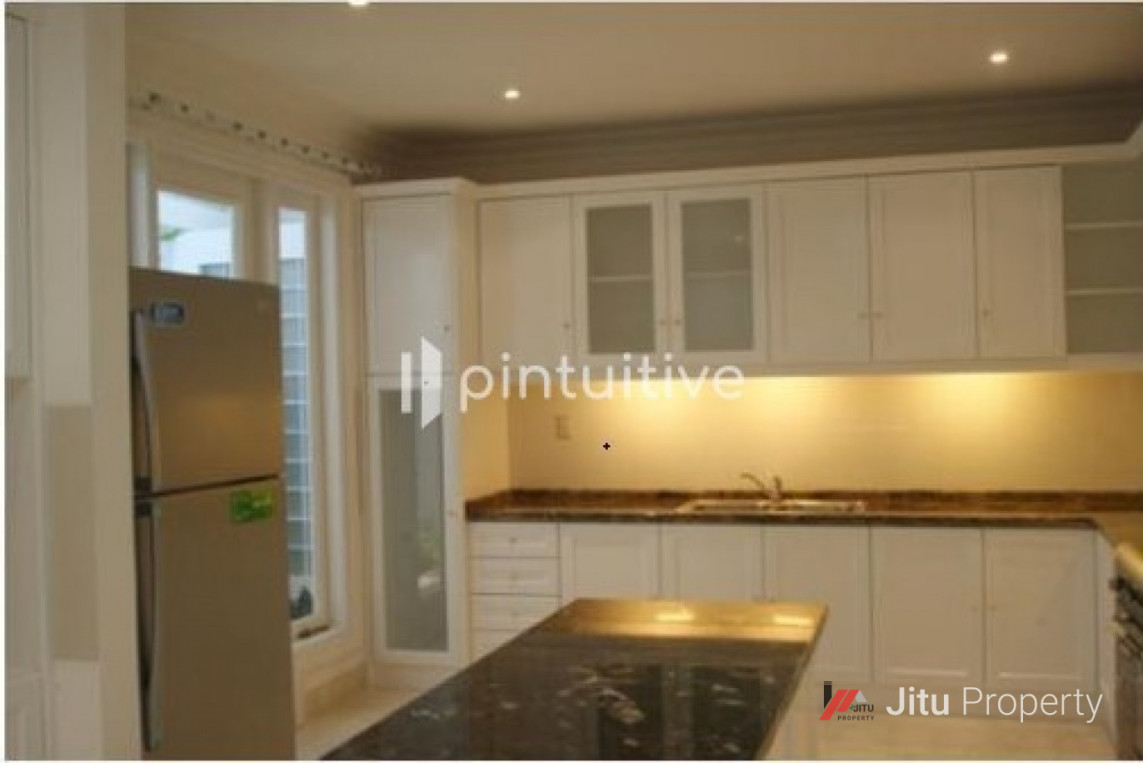 Dijual Rumah Mewah Di Kemang (Kolam renang, latai marble)