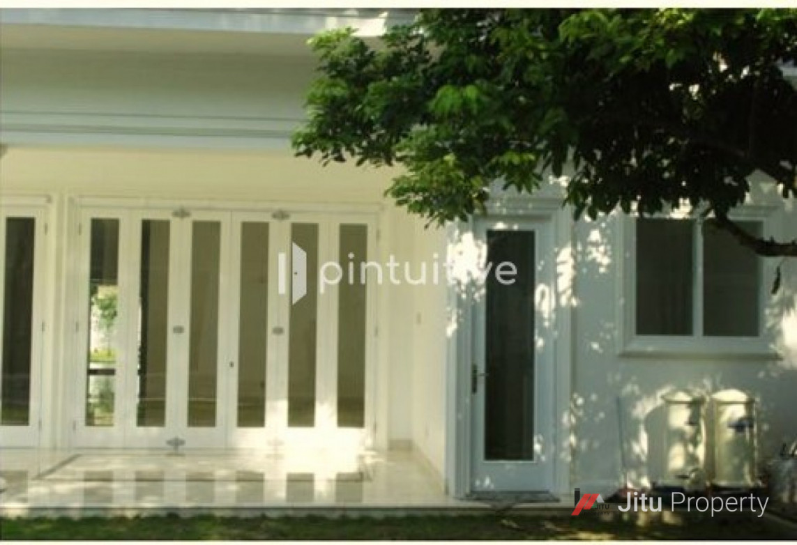 Dijual Rumah Mewah Di Kemang (Kolam renang, latai marble)