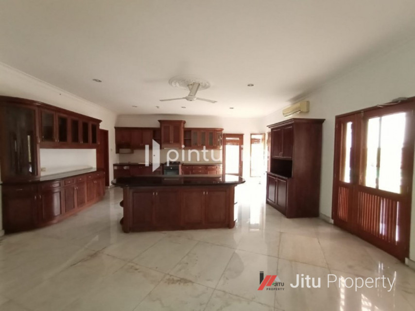 Dijual Rumah Di Pondok Indah Kebayoran Lama, Jakarta Selatan