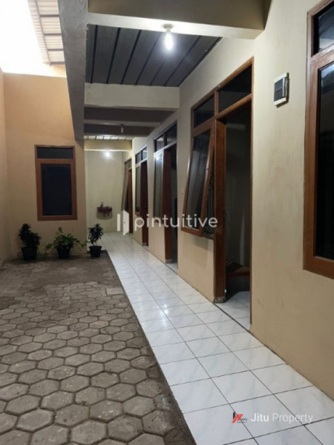 Dijual Rumah di Jl. Terusan Cikutra Baru, Cibeunying Kaler, Bandung