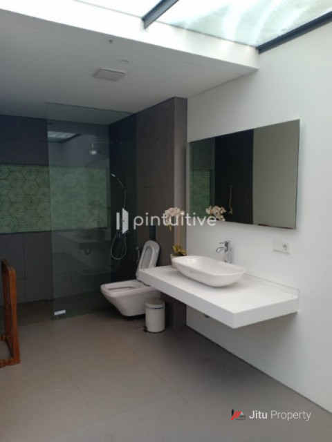 Dijual Rumah Baru - Hegarmanah Cidadap, Kota Bandung