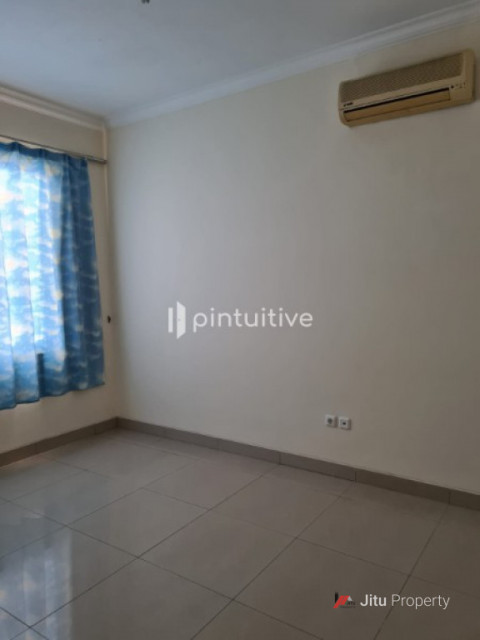 Dijual Rumah Pantai Indah Kapuk Town House Cordoba