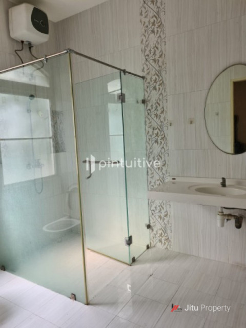 Dijual Rumah Pantai Indah Kapuk Town House Cordoba