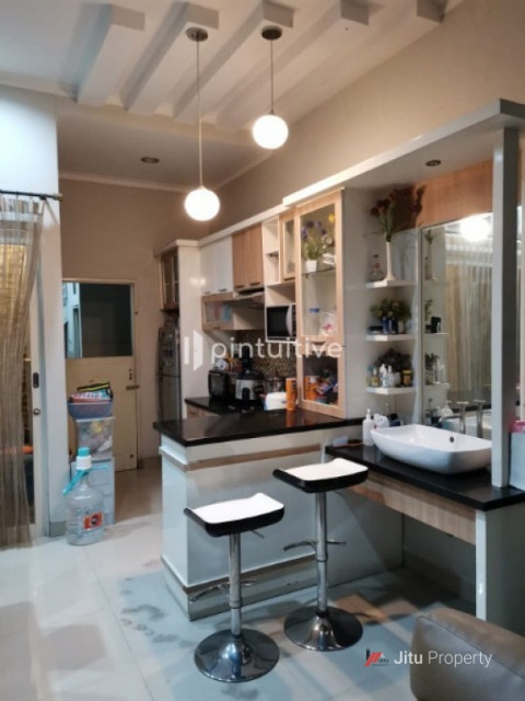 Rumah Minimalis 2 Lantai di Graha Mas Dekat Al Hikmah Surabaya