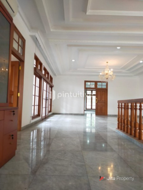 Rumah Mewah, Area Elite Menteng, Jalan Maluku, Jakarta Pusat
