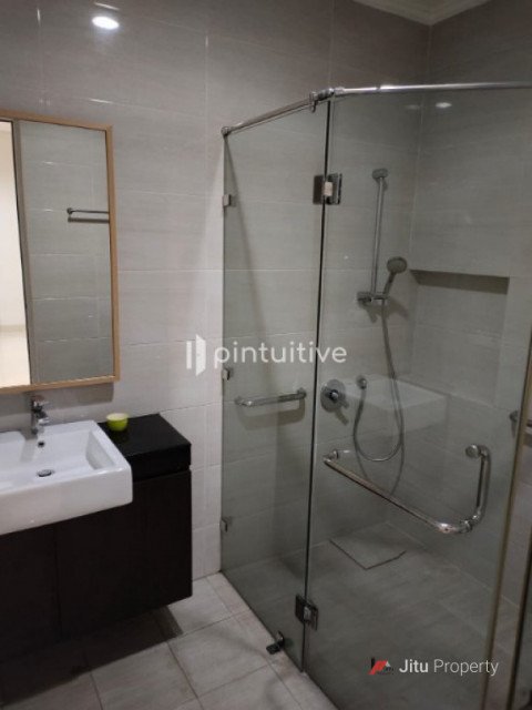 Dijual Rumah Bagus Di Greenlake Cipondoh Tangerang