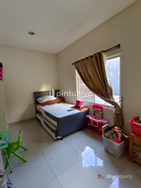 Dijual Rumah Di Greenlake City Cluster Amerika Cipondoh, Tangerang