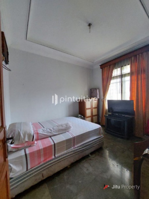 Dijual Rumah Siap Huni di Mampang Prapatan, Pancoran, Jakarta Selatan