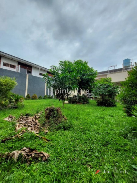 Dijual Rumah Siap Huni di Mampang Prapatan, Pancoran, Jakarta Selatan