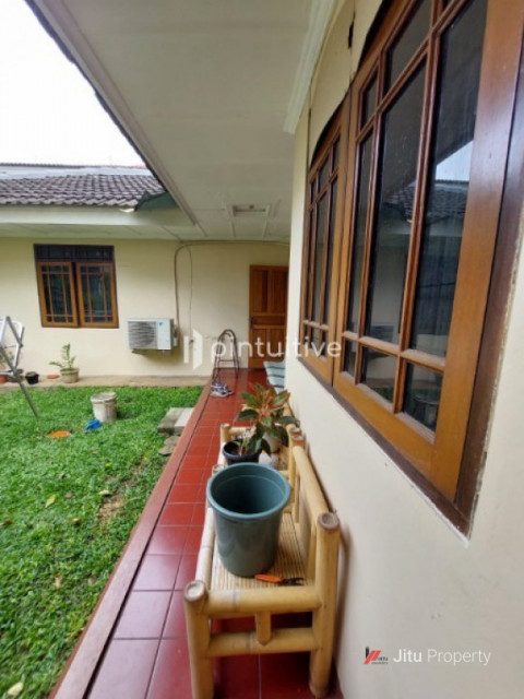 Dijual Rumah Siap Huni di Mampang Prapatan, Pancoran, Jakarta Selatan