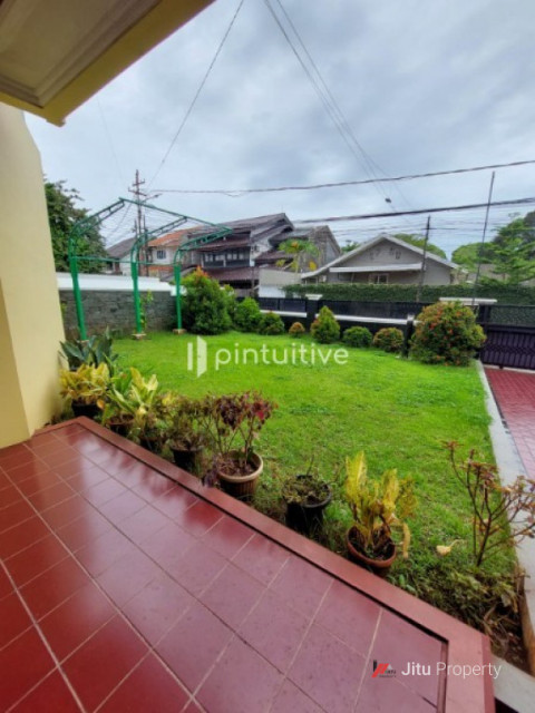 Dijual Rumah Siap Huni di Mampang Prapatan, Pancoran, Jakarta Selatan