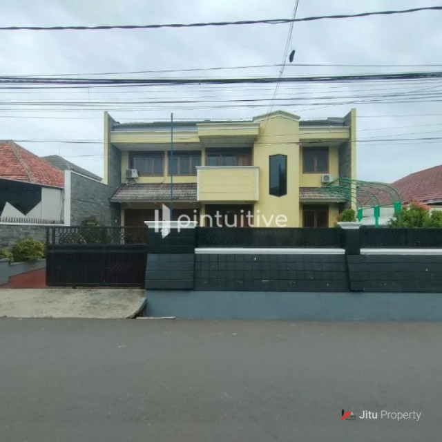 Dijual Rumah Siap Huni di Mampang Prapatan, Pancoran, Jakarta Selatan