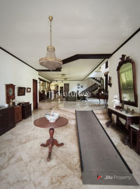 Rumah Nuansa Jawa Di Terogong, Cilandak, Jakarta Selatan