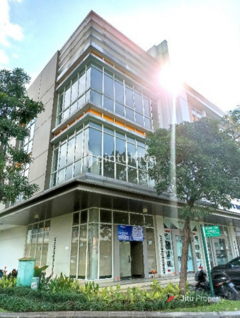 Dijual Ruko Hook Di Area Komersial Summarecon Bekasi