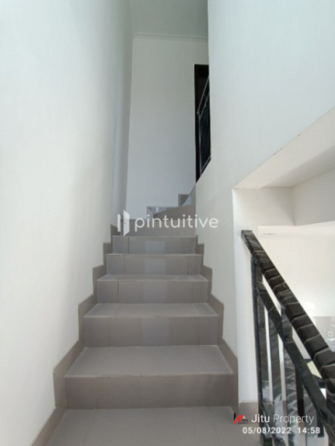 Dijual Rumah Ready di PIK 2 Kamal Muara Posisi Hook