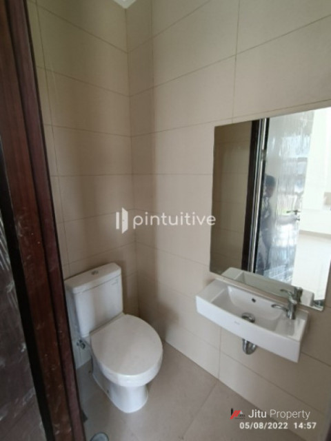 Dijual Rumah Ready di PIK 2 Kamal Muara Posisi Hook