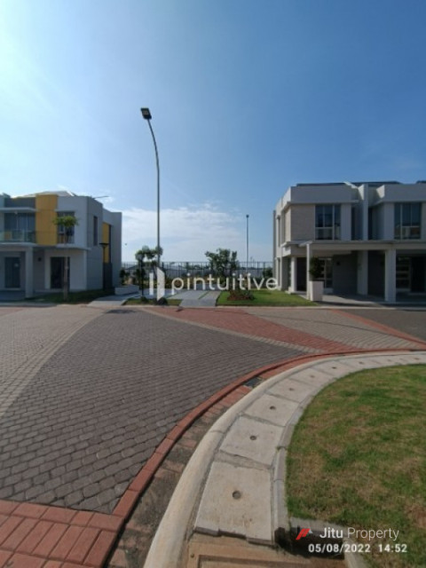 Dijual Rumah Ready di PIK 2 Kamal Muara Posisi Hook