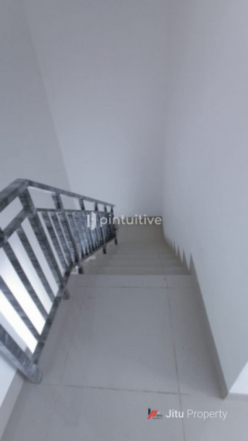 Dijual Rumah Baru di PIK 2 Kosambi, Kabupaten Tangerang