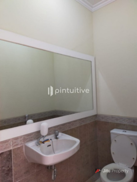 Dijual Rumah Siap Huni Di Taman Kedoya Permai, Full Furnish