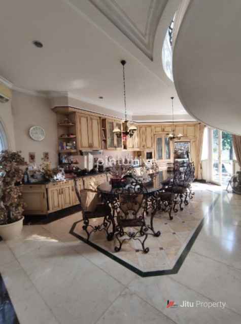 Dijual Rumah Classic Luxurious Di Duren Tiga Pancoran, Jakarta Selatan