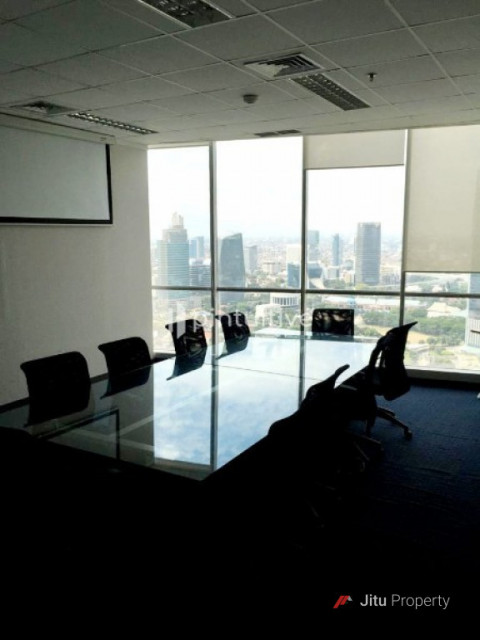 Office Space Axa Tower di Kuningan Jakarta Selatan