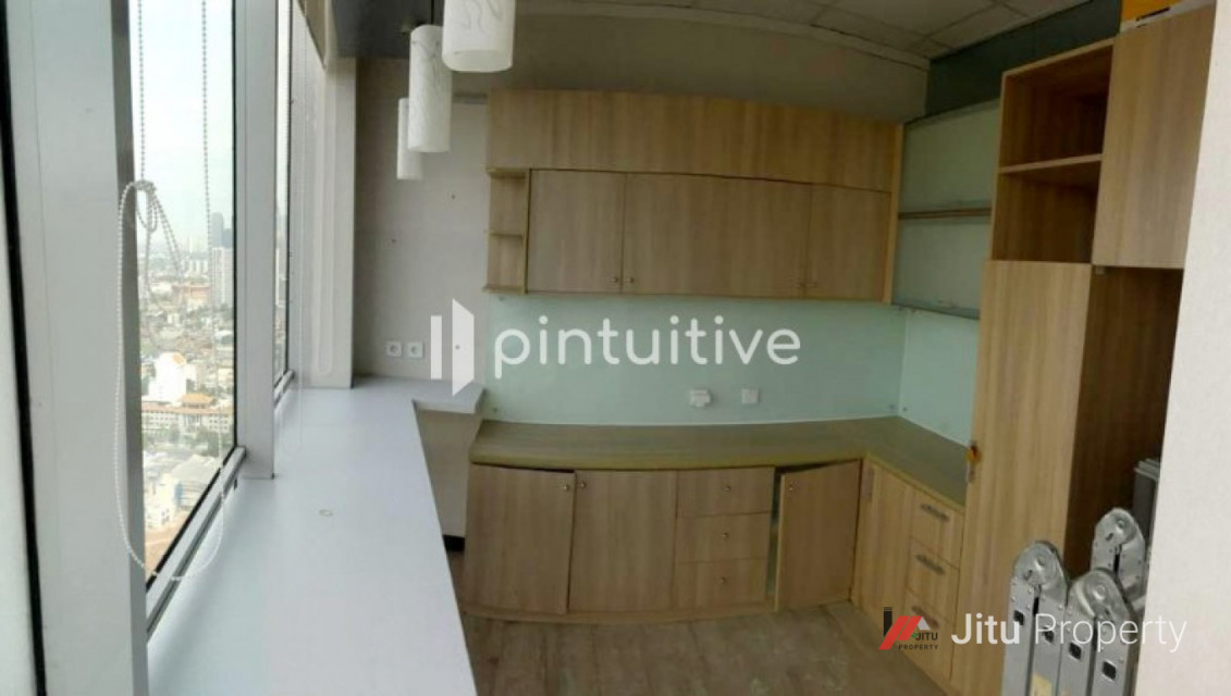 Office Space Axa Tower di Kuningan Jakarta Selatan