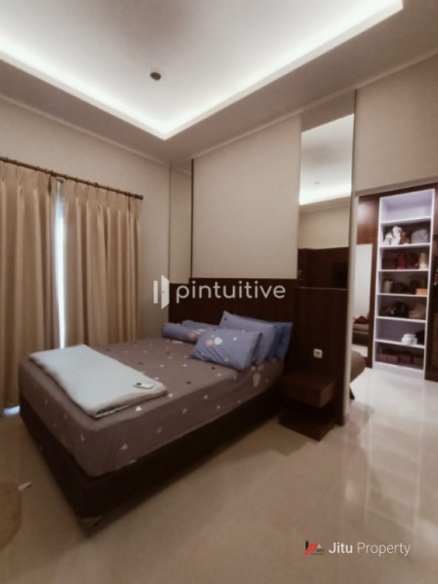 Dijual Rumah Mewah Dan Strategis di Pancoran Jakarta Selatan