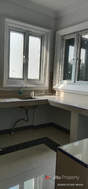 Disewakan Rumah Gandeng Di Grisenda di Kec. Penjaringan Jakarta Utara