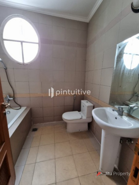 Dijual Rumah di Johar Golf PIK, Penjaringan, Jakarta Utara