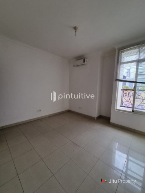 Dijual Rumah di Johar Golf PIK, Penjaringan, Jakarta Utara