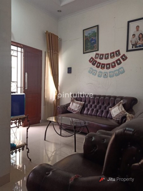 Rumah Dijual Dalam Cluster Green Damai Town House Jagakarsa