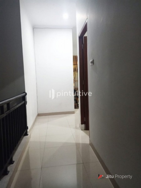 Rumah Dijual Dalam Cluster Green Damai Town House Jagakarsa