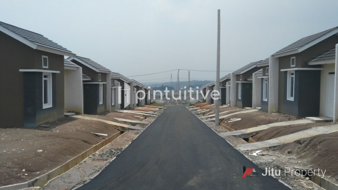 Dijual Rumah Boulevard Damar 168m2 Citra Indah City