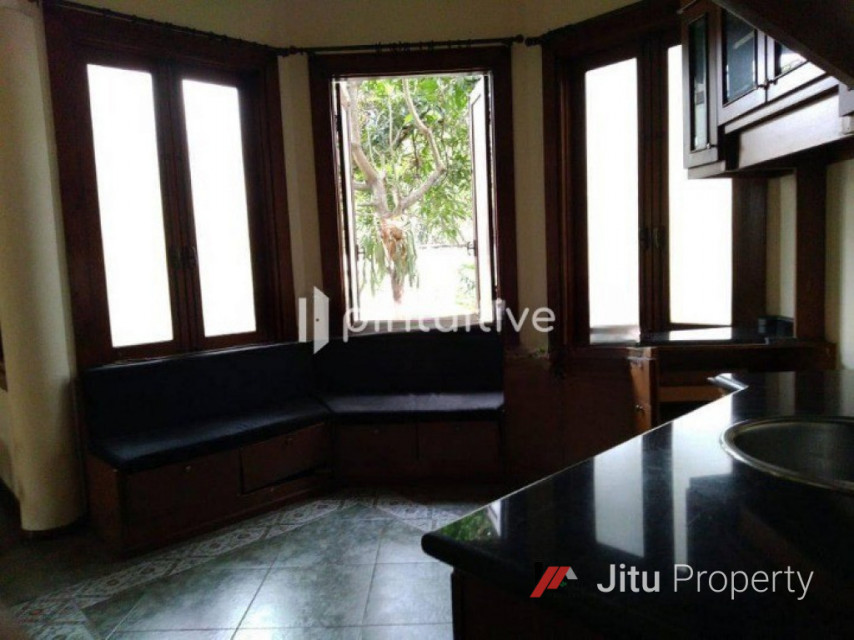 Dijual Rumah 2 Lantai Kawasan Elit Cilandak Jakarta Selatan