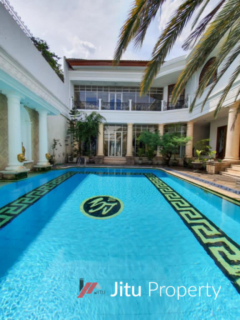Jual Rumah mewah di Pondok Indah, Kebayoran Lama Jakarta Selatan
