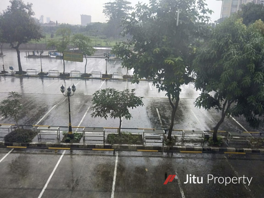 Ruko Hook Double Fassad Dan Basement  di Komplek Kusuka, Cikarang