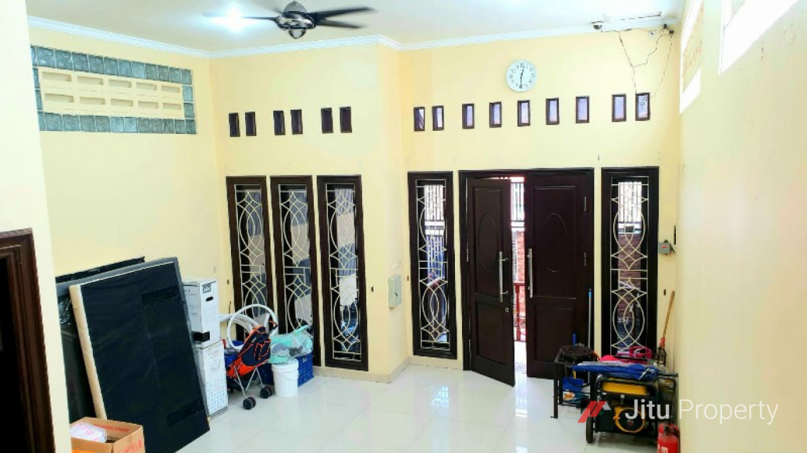 Jual Rumah Cepat Harga BU dekat masjid Al Ikhlas dan Puri Indah Mall