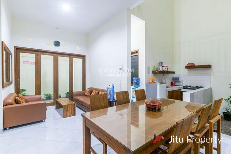 Dijual rumah bisa untuk usaha Guest House DIY Yogyakarta