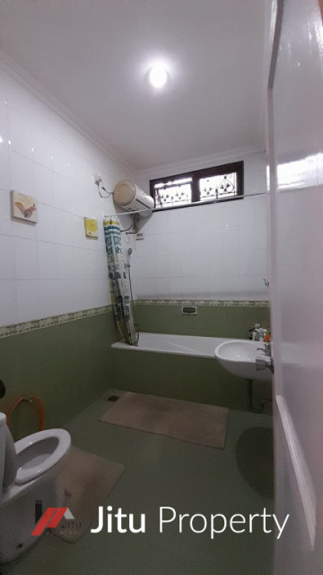 Dijual Rumah Strategis Nan Asri di Golf Estate Bogor Raya