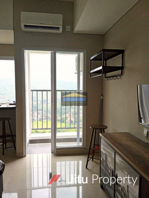 Dijual Apartement 1 BR Full Furnished Siap Pakai di Royal Sentul Park