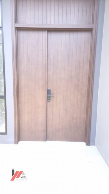 Dijual rumah di cluster emily summarecon Kota Bandung Jawa Barat