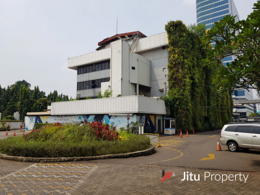 Dijual murah tanah strategis Jakarta Selatan Bonus bangunan. 60jt/m2