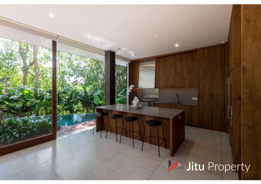 Dijual villa canggu Bali, Brawa One Gate System Full Furnished