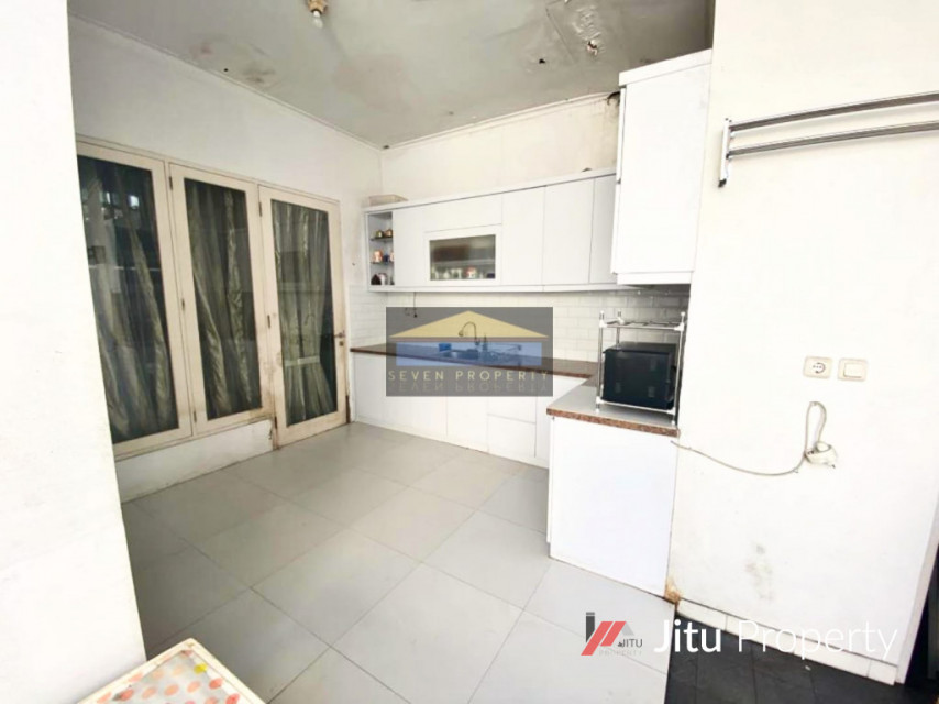 Rumah Full Renovasi Surat SHM Siap Huni di Legenda Wisata