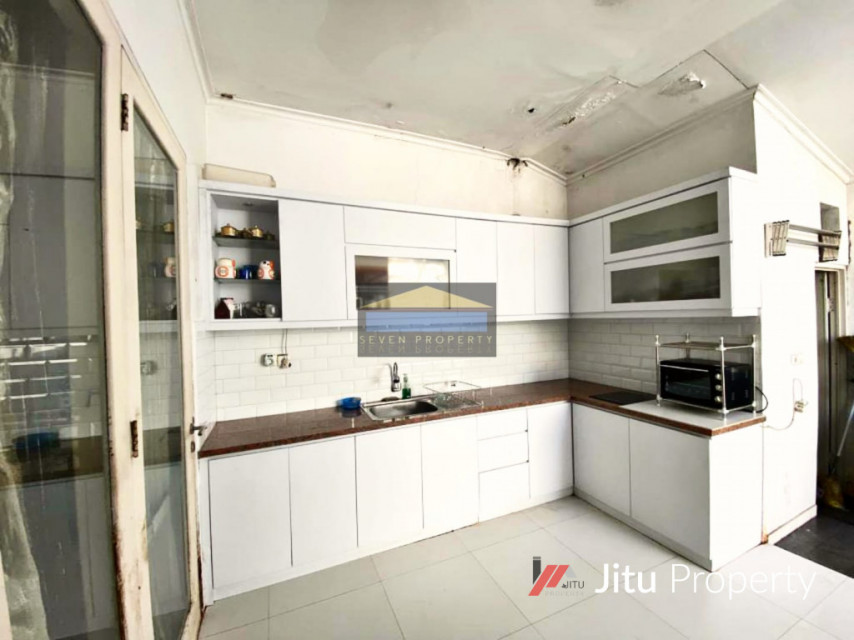 Rumah Full Renovasi Surat SHM Siap Huni di Legenda Wisata