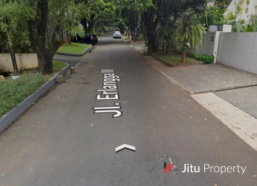 Dijual rumah cocok untuk kost di Kebayoran Baru, Selong