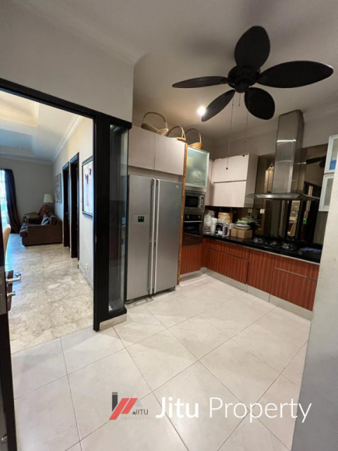 Dijual unit apartment belleza private lift lantai 16